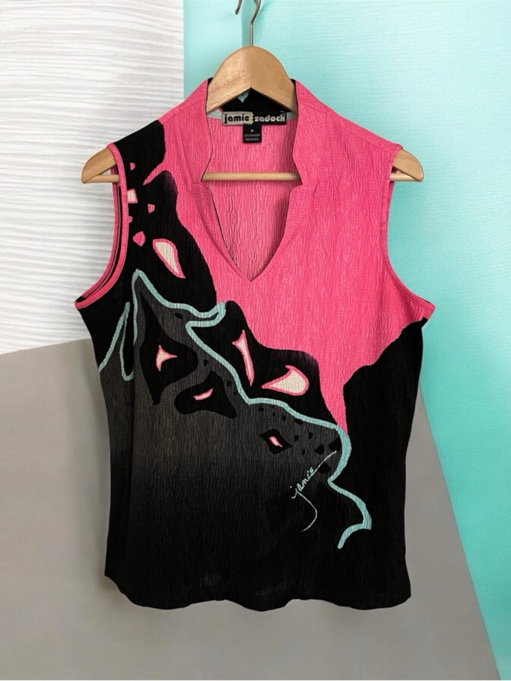 Jamie Sadock Pink and Black Sleeveless V-Neck Tank